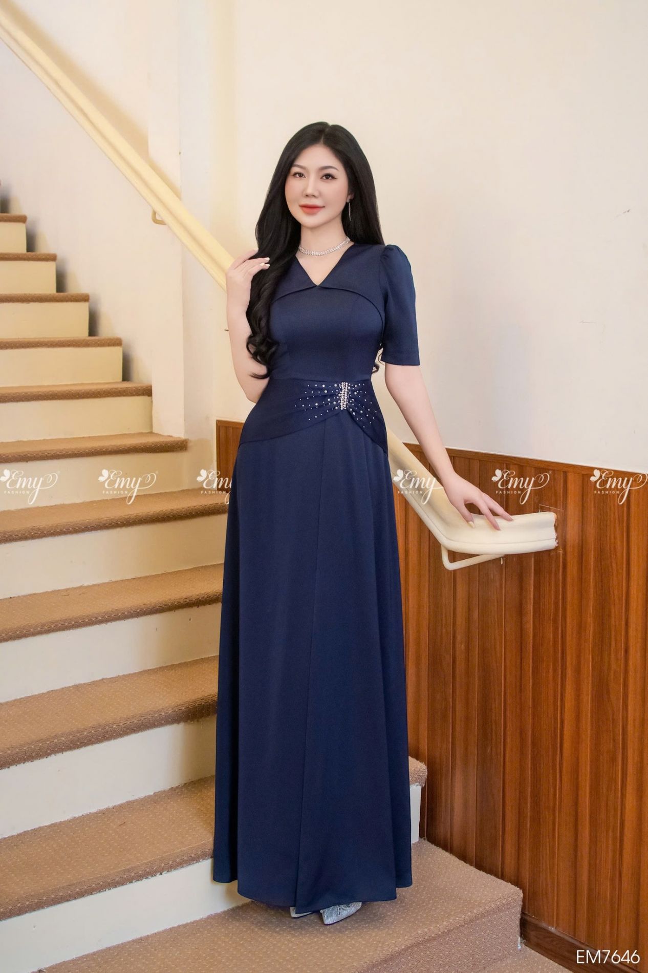 Đầm Thiết Kế EMY Thời Trang Cao Cấp EM7646 Chất Mango Gân Xanh Đen Sang Chảnh Đi Tiệc